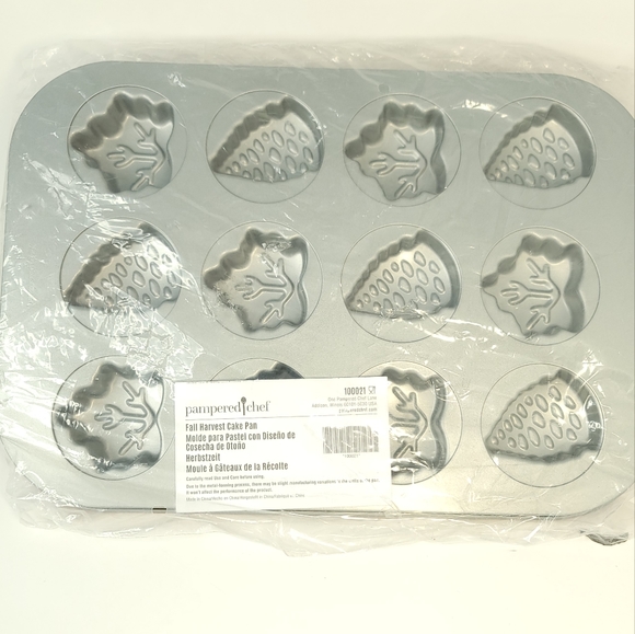 Pampered Chef Kitchen Pampered Chef Fall Leaves And Pine Cones